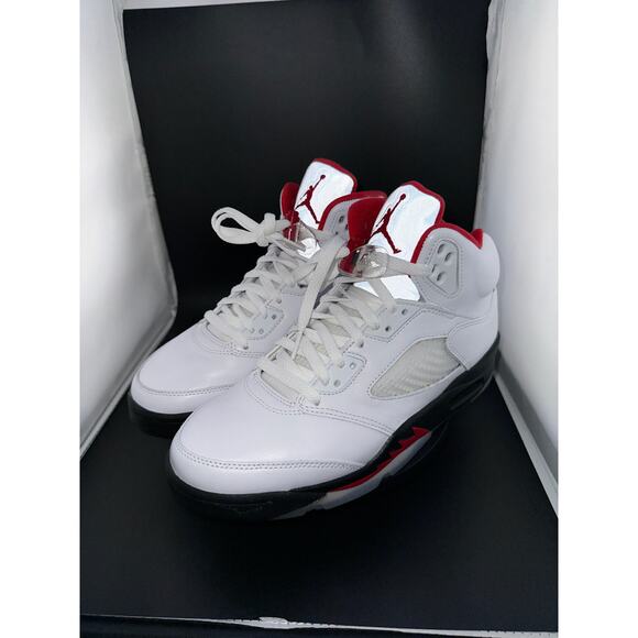 Jordan 5 Retro Fire Red Silver Tongue (2020) main image 6